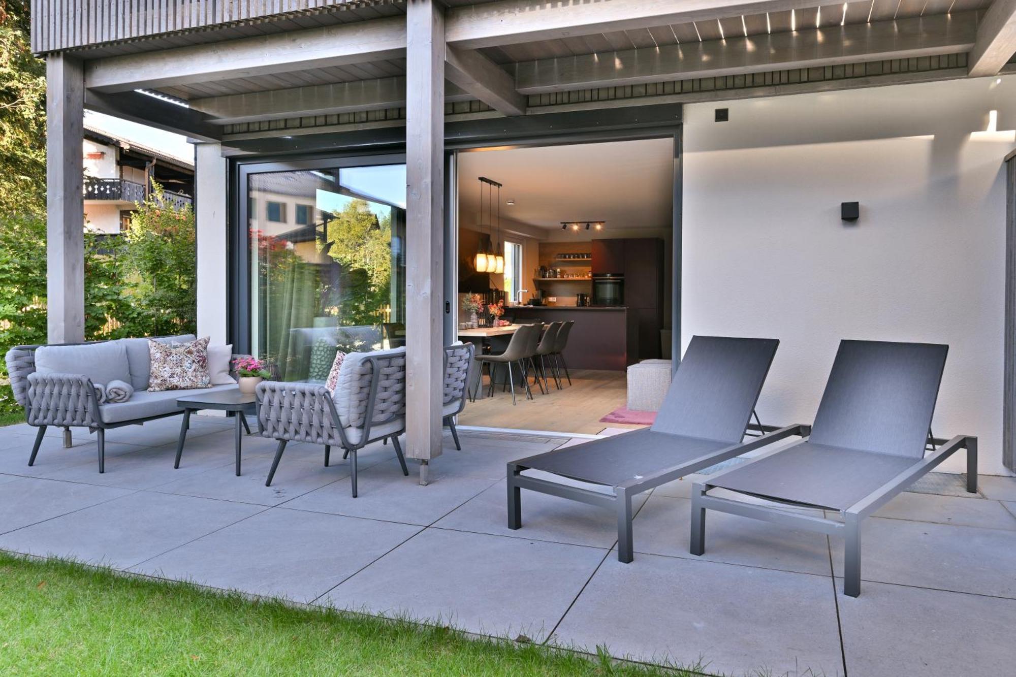 Boutique Chalets Alpi - Private Sauna & Cinema Garmisch-Partenkirchen Exterior foto